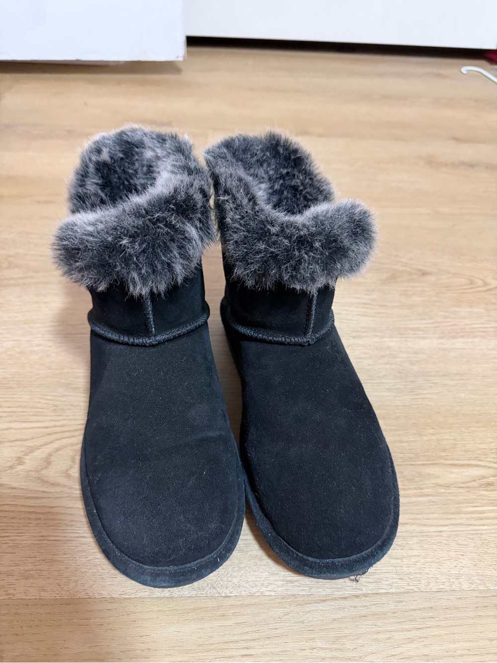 Woman’s bear paw